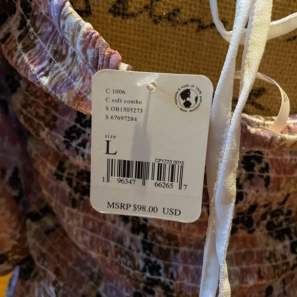 NWT Free People Smocked Top - Picture 6 of 8